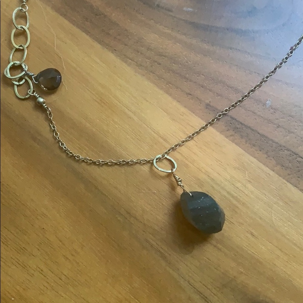 Necklace and earrings - Picture 3 of 3
